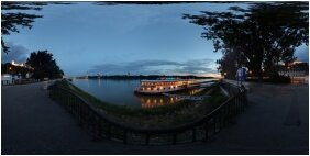 k�ls� n�zet - Botel Marina - Pozsony